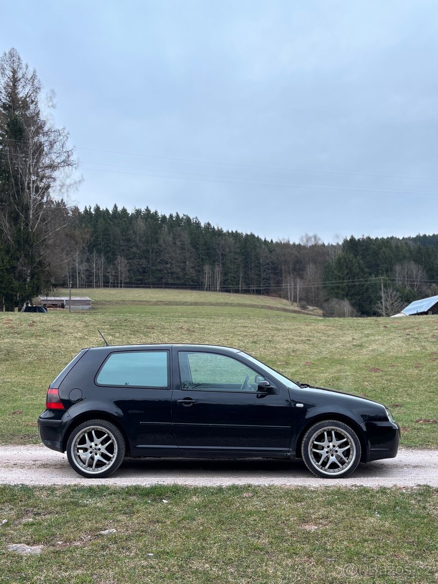 Prodám VW Golf IV - 3