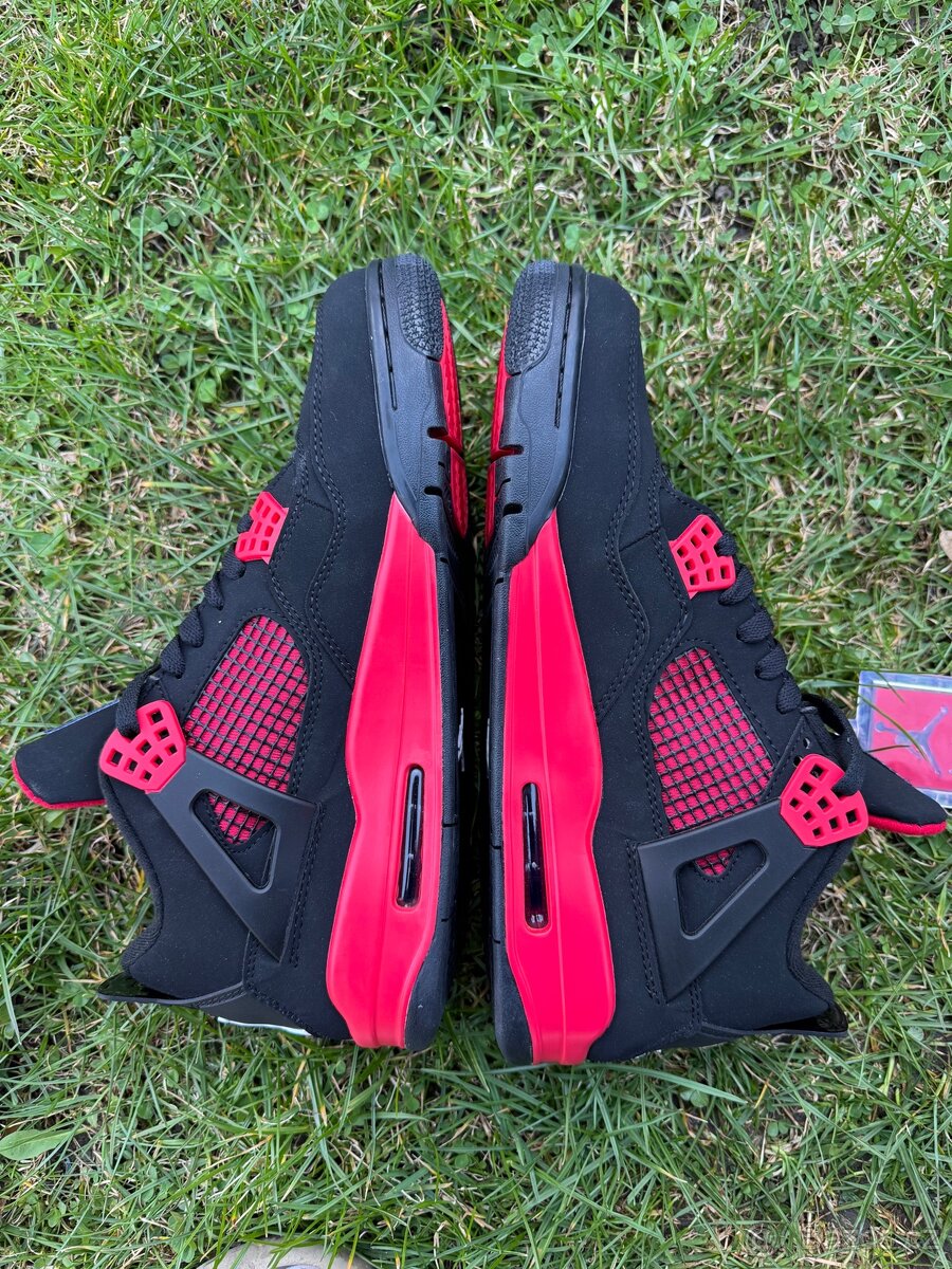 Jordan 4 - Red Thunder - 3