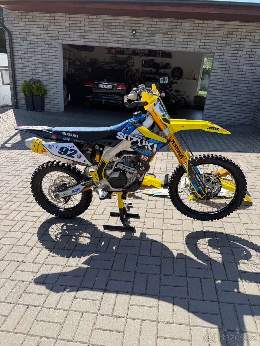 Suzuki RMZ 450 - 3