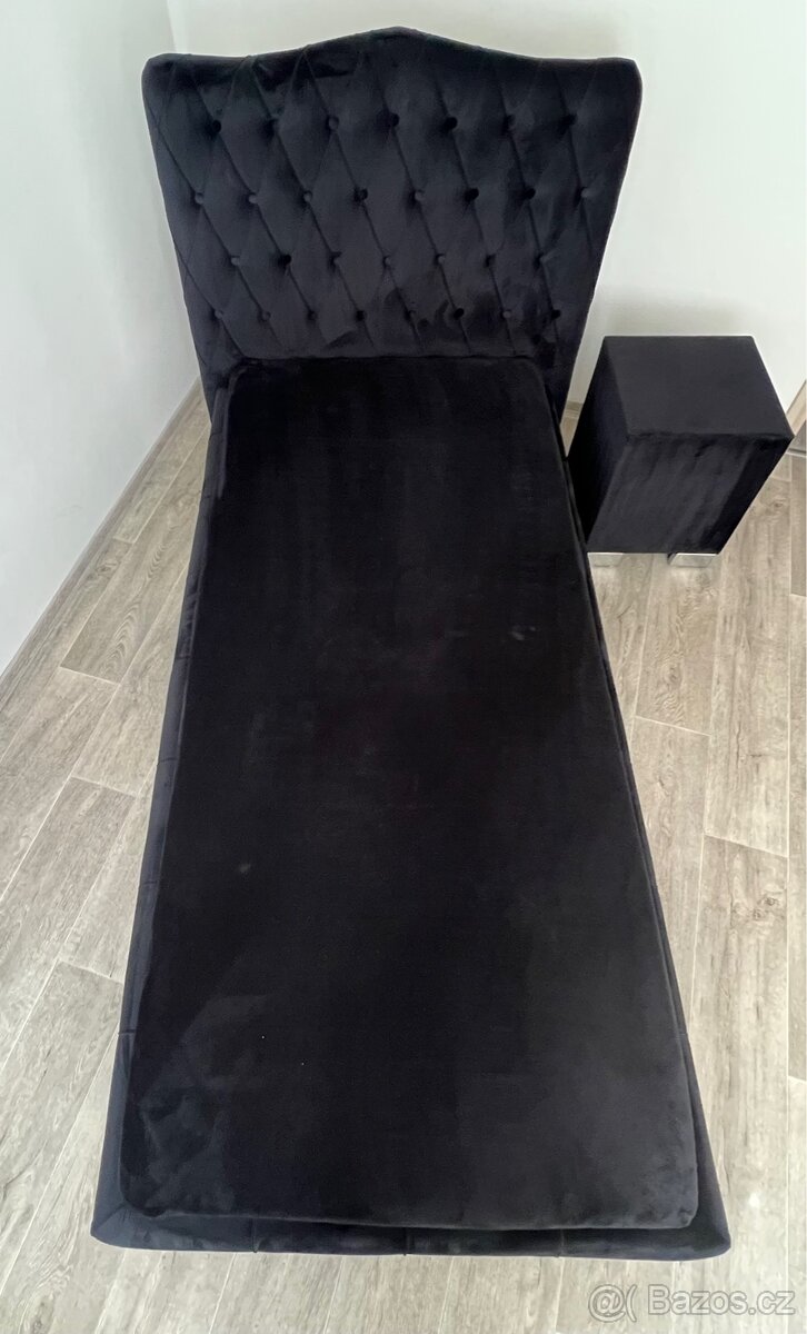 Čalouněná postel s knoflíkovým tuftovaným čelem + box - 3