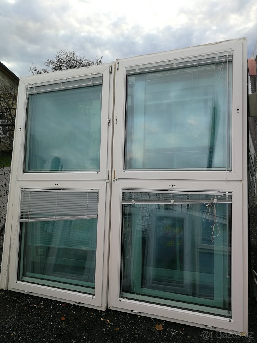 stěna plastová prosklená použitá - 3