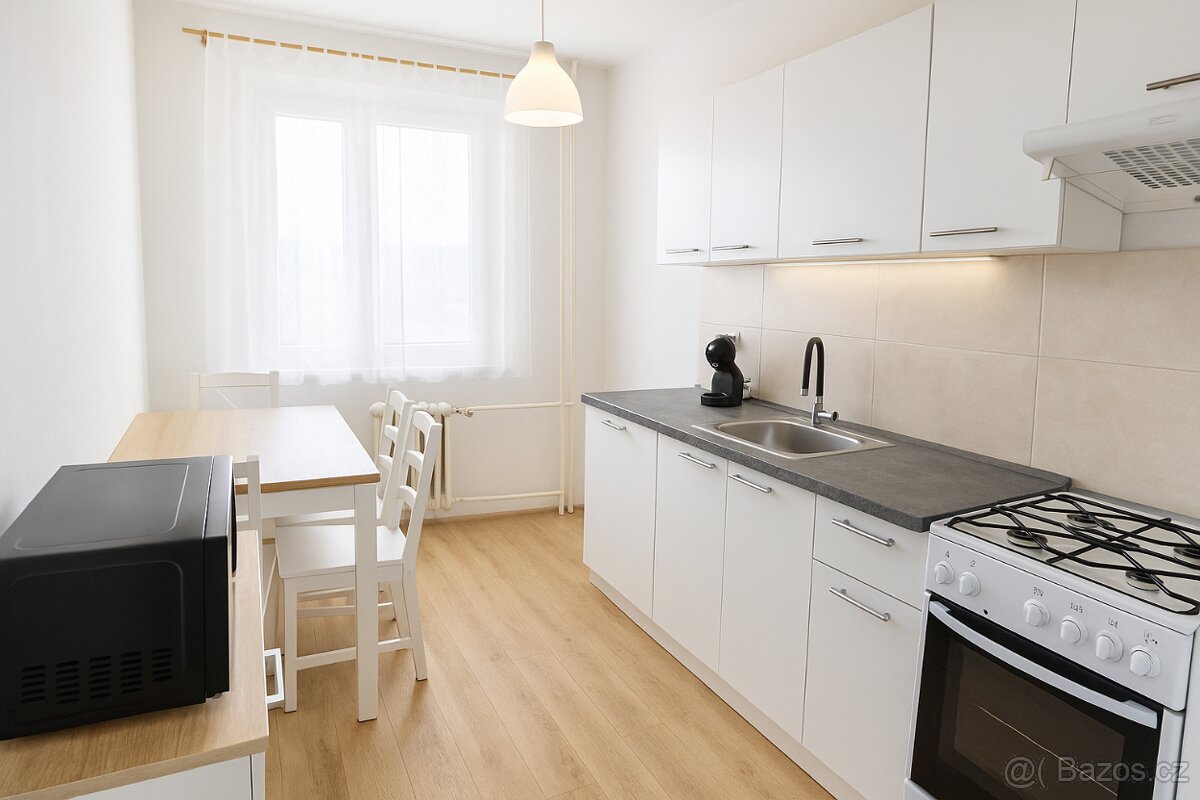 Pronájem 3+1 Brno - Bohunice, ul. Okrouhlá - 3