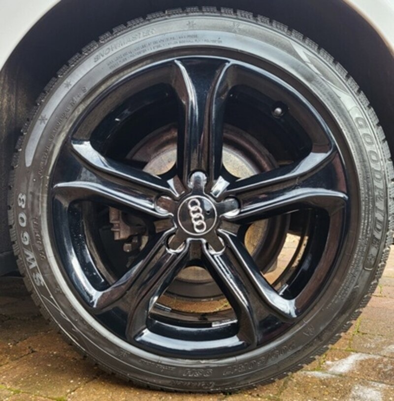 Hviezdicové pukličky krytky kolies do AUDI elektrónov - 3