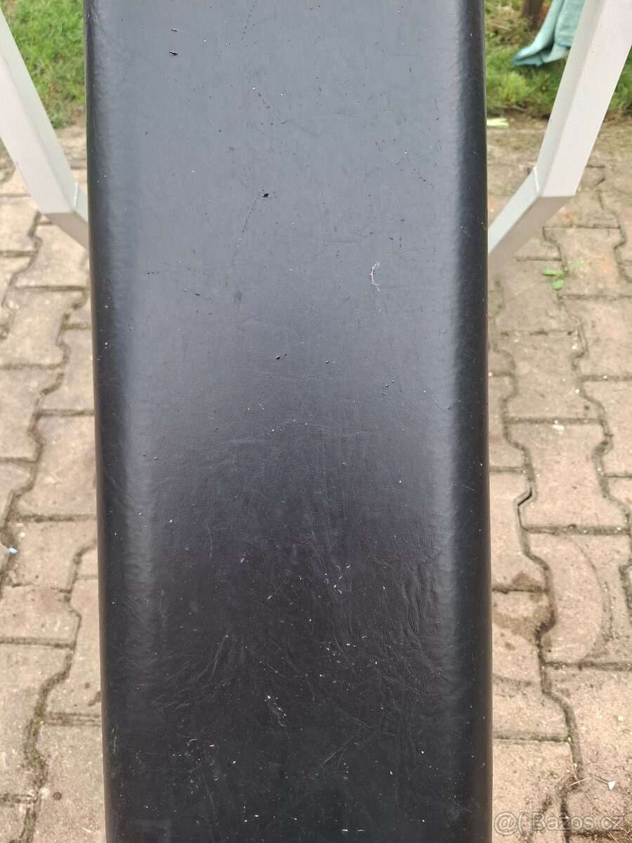 Posilovací šikmá lavička - 3