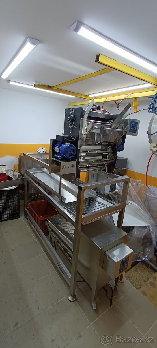 Včelařské vybavení - 3