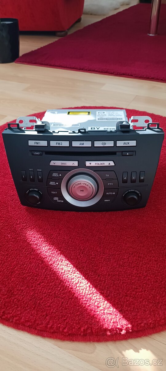 Rádio Mazda 3 - 3