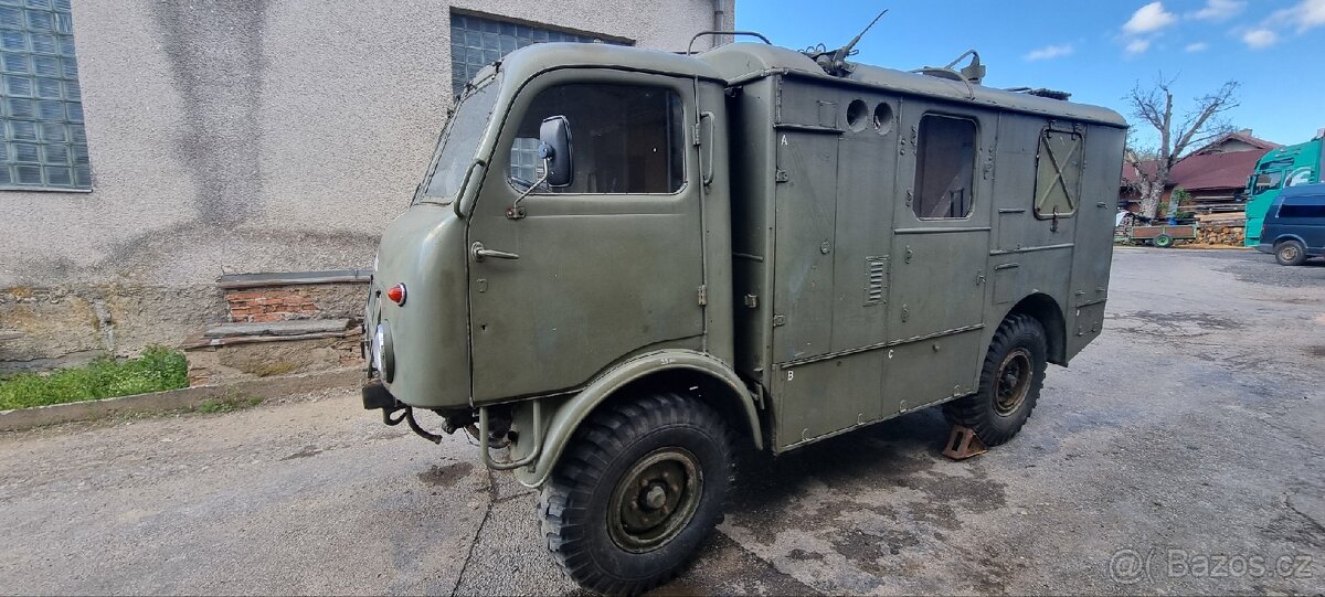 Tatra 805 - 3