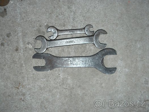 prodám klíče BSA, Ariel, Rudge, Enfield, AJS - 3