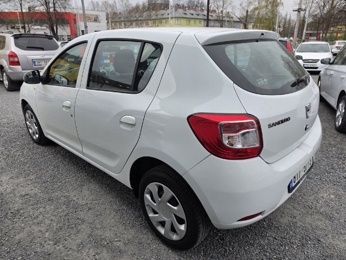 Dacia Sandero
1.2 - 3