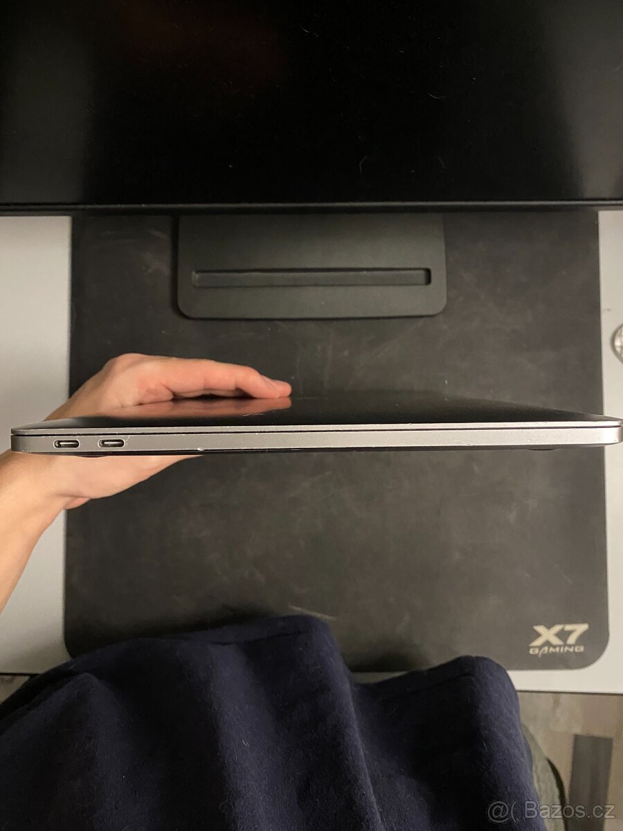 MacBook Pro 13'' 2017 - 3