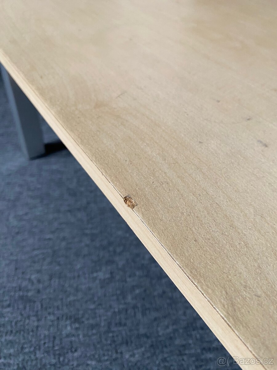 Konferenční stůl - 3