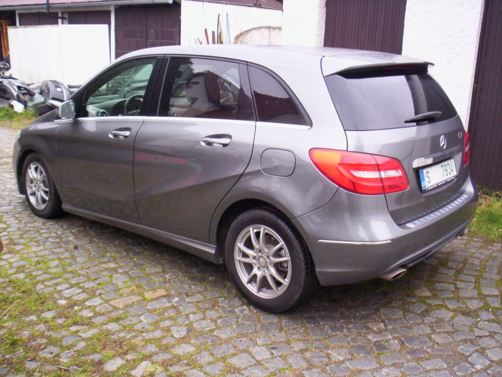 Mercedes-Benz B180 i, 1.6i 115kW, Blue Efficiency - 3