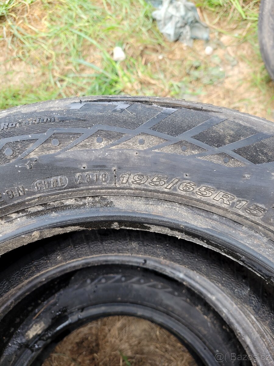 Zimní pneu (195/65/15) - 3