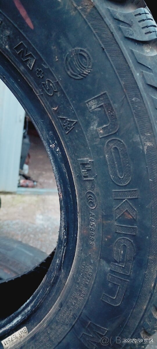 Pneu zimní Nokian 165/70 13",Škoda Felicia,Favorit,vozik - 3