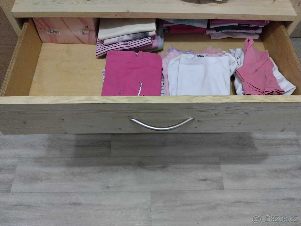 Přebalovací pult - 3