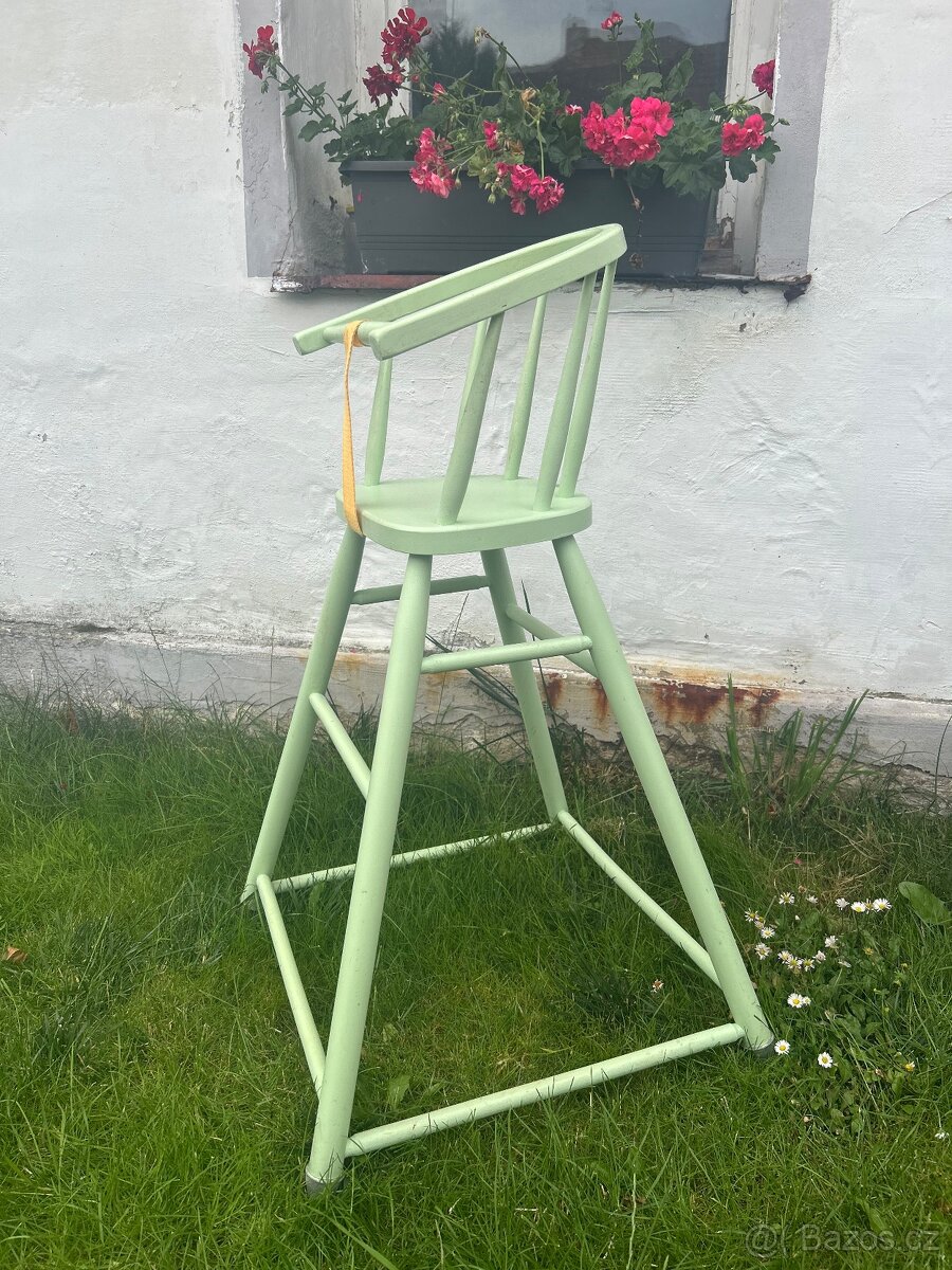 Dětská dřevěná židlička - 3