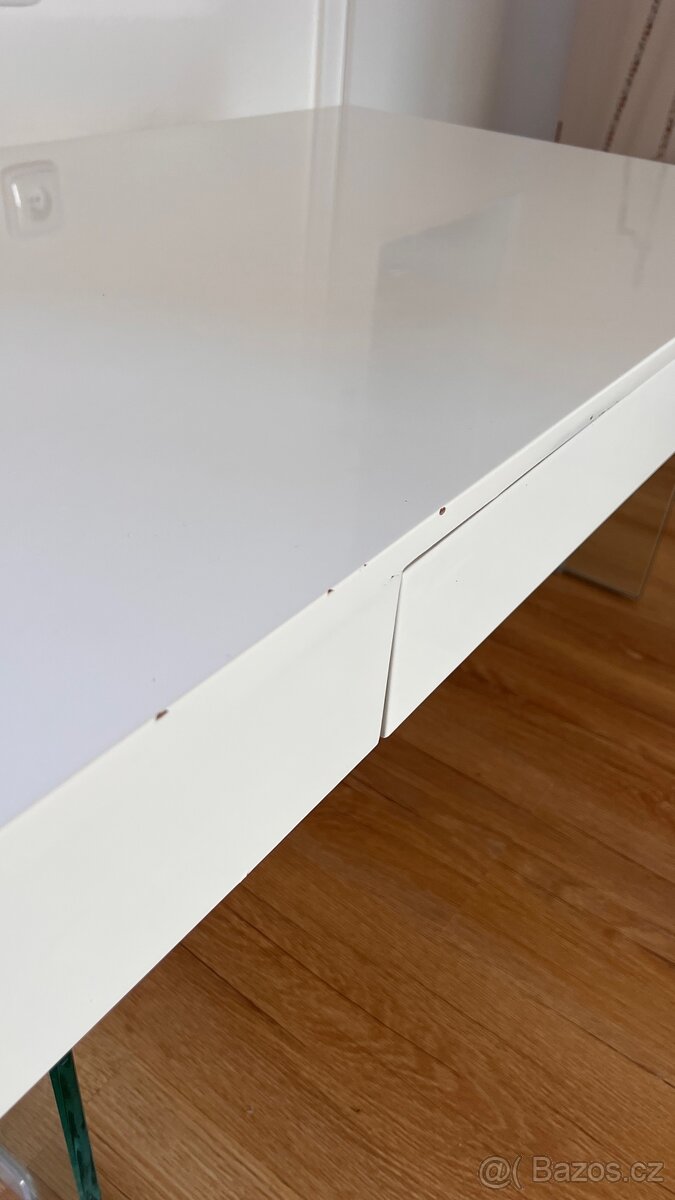 Konferenční stolek - 3