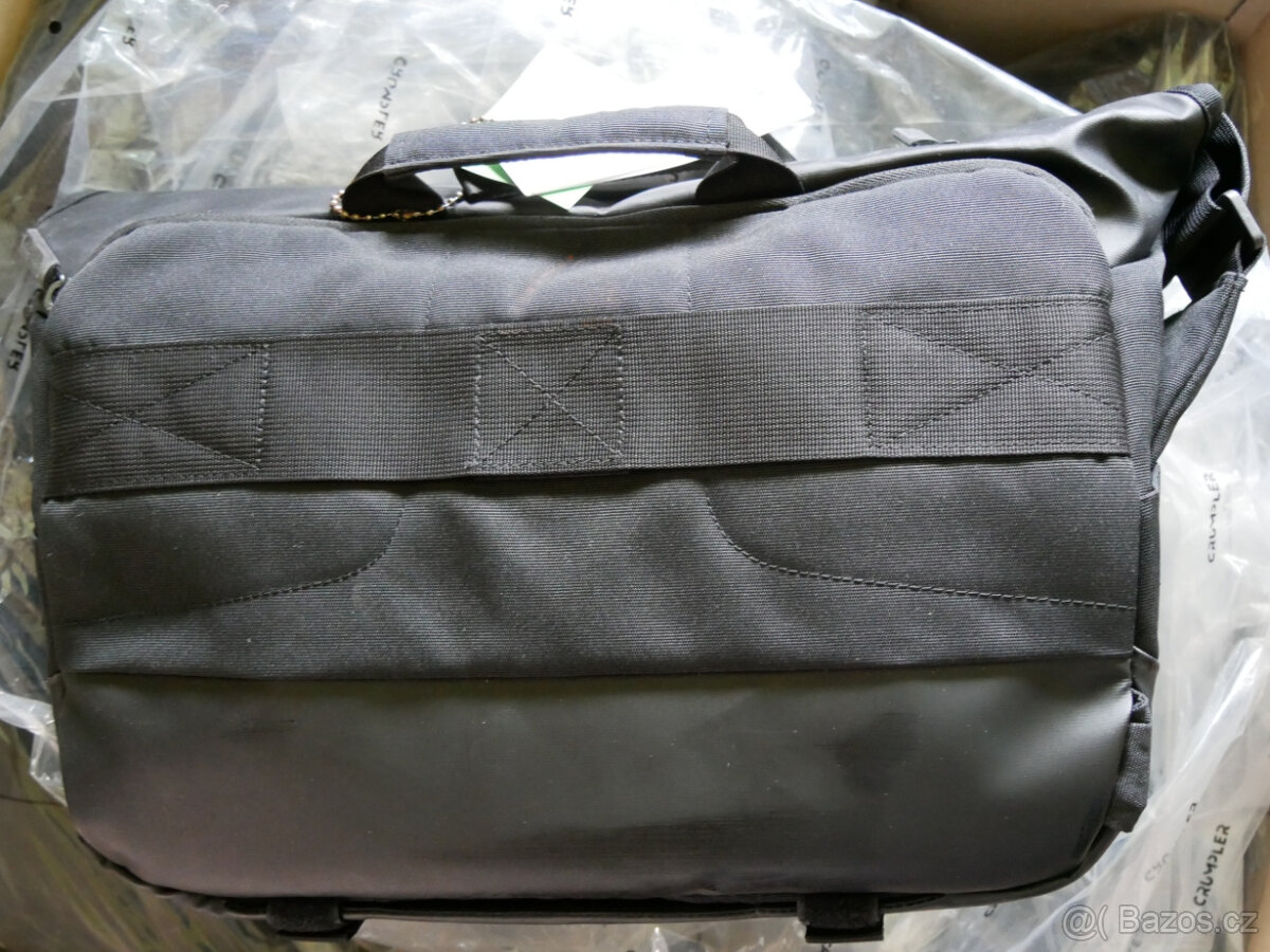 brašna Crumpler Creator's Chronicler Sling 8000 black, nová - 3