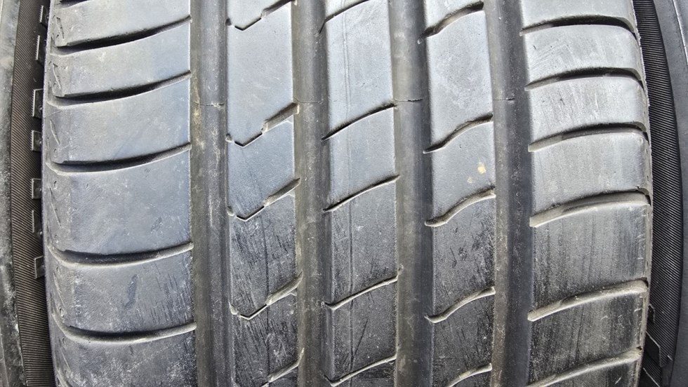 Letní pneumatiky 215/45/16 Kumho - 3