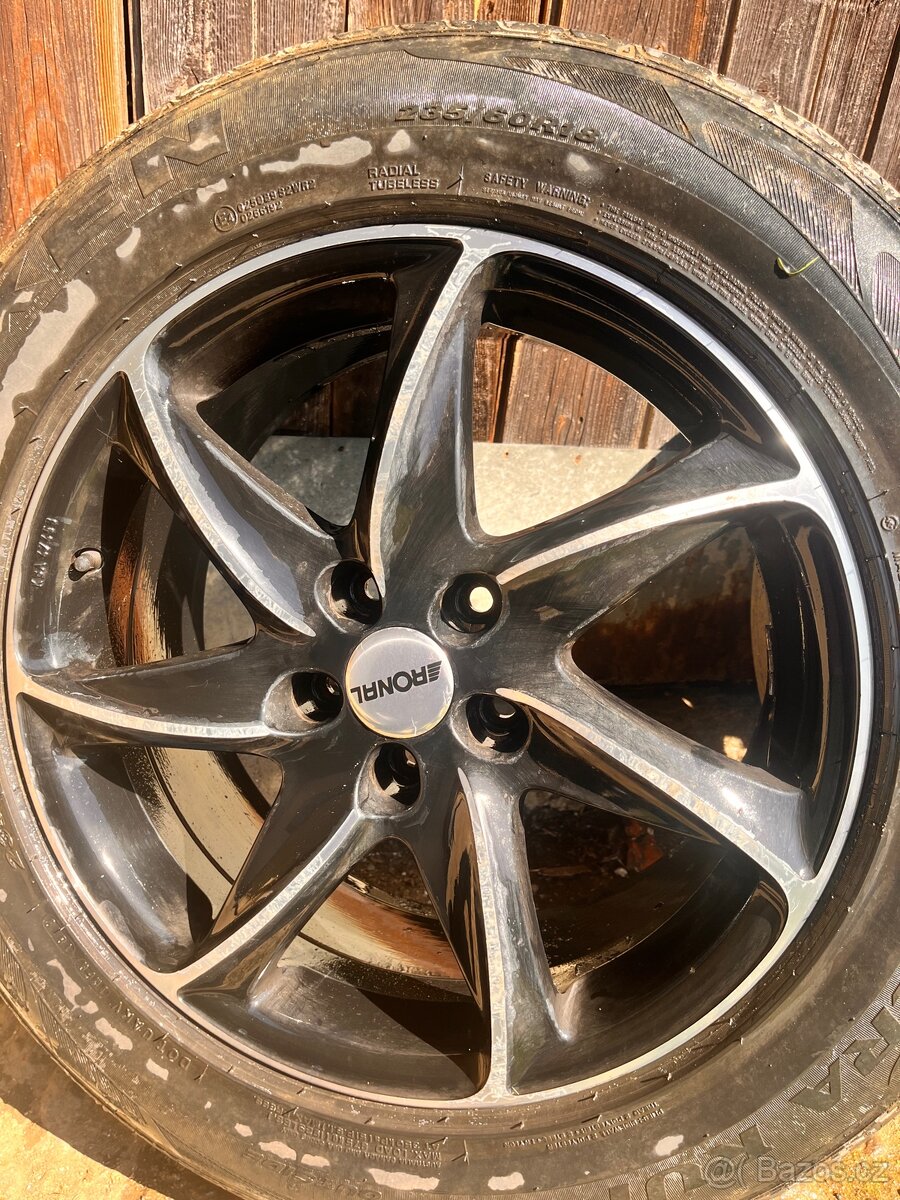 Prodám disky 235/60 r18 - 3