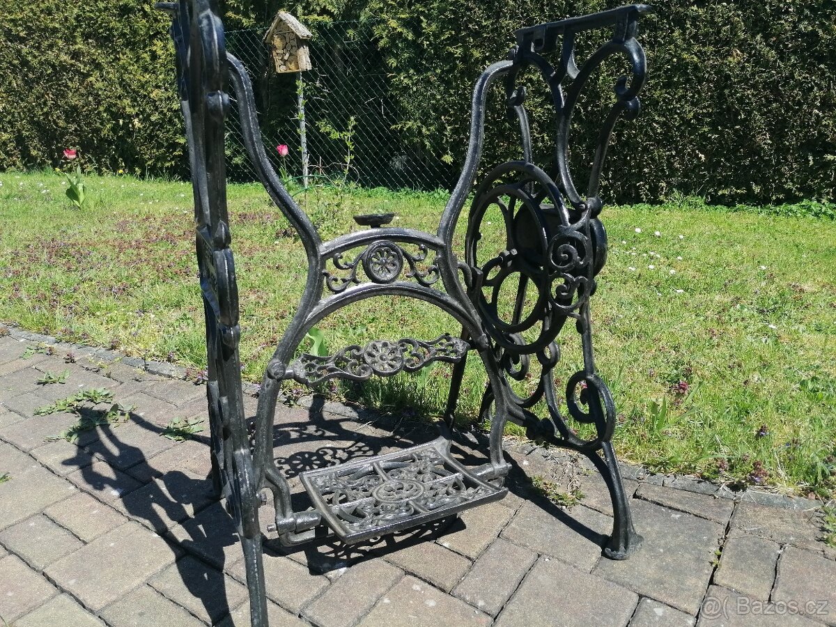 Šicí stroj - 3