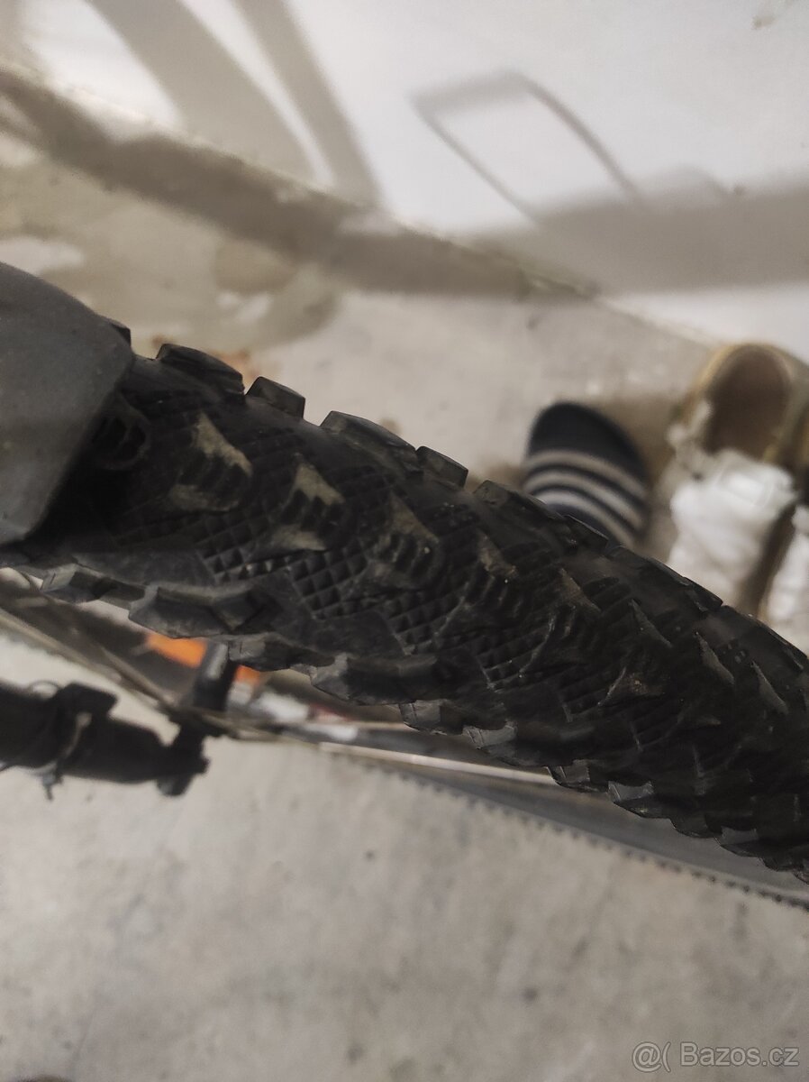 Rock machine 19" - 3