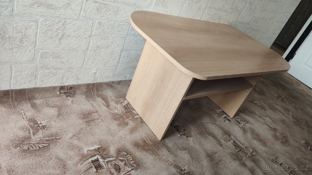 Konferenční stolek - 3