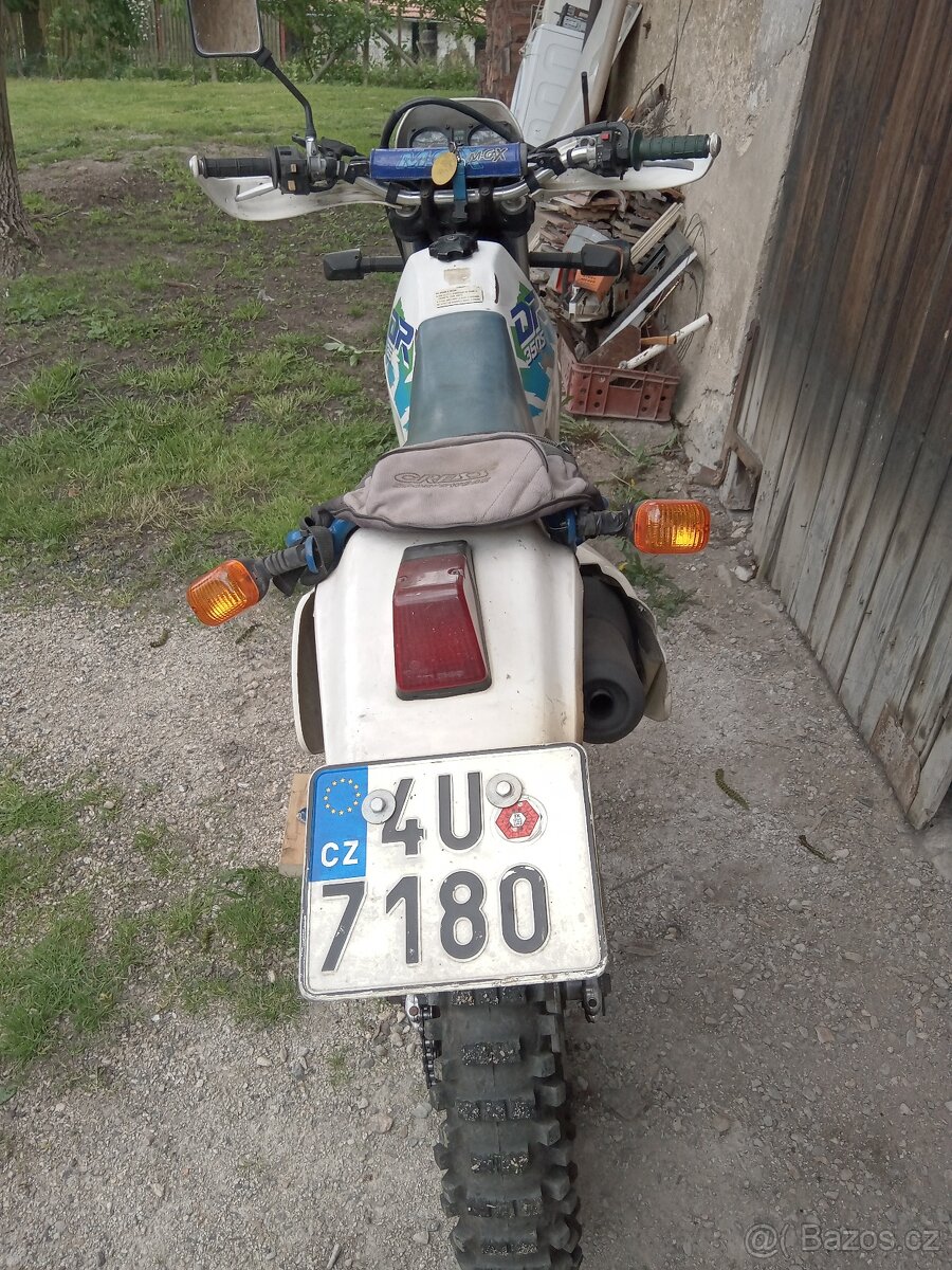 Suzuki dr 350 - 3