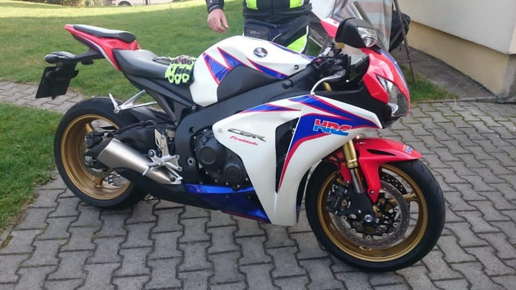 Honda CBR 1000r - 3