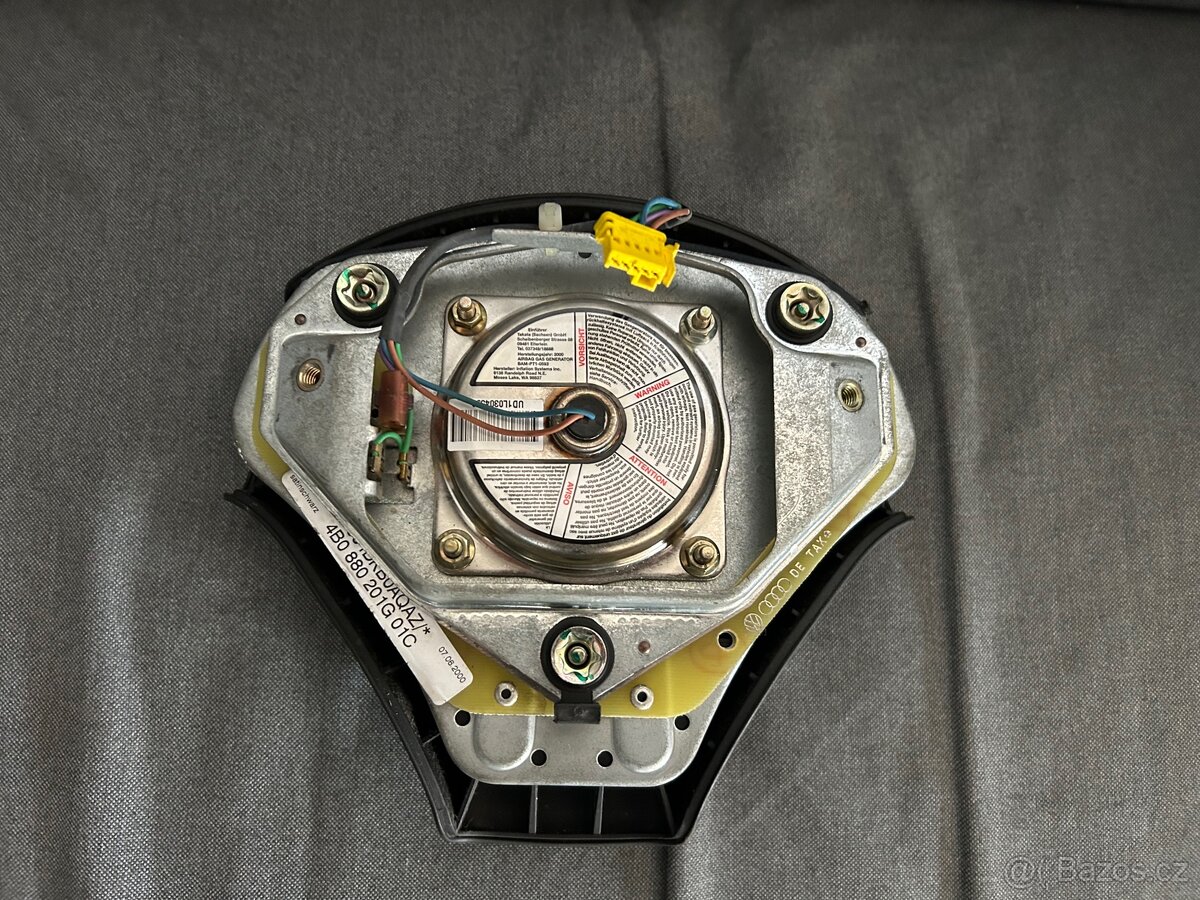 Volant Audi A6 S6 c5 - 3