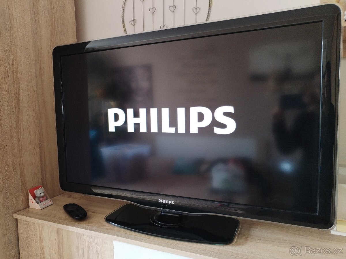 Philips 40PFL5605H/12 40" Full HD televize - 3