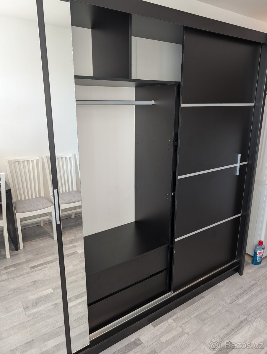 Šatní skříň Vista 250cm Černá - 3
