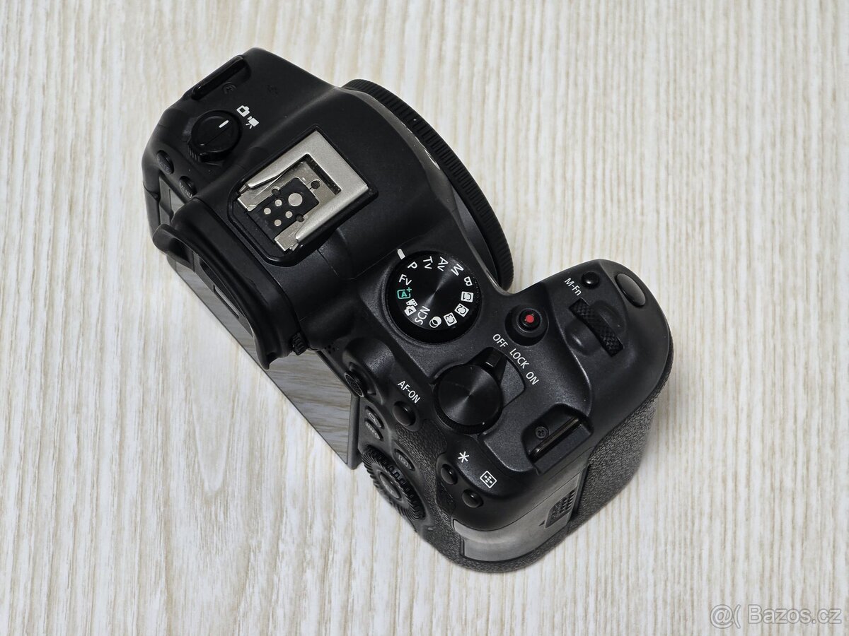 Canon EOS R6 Mark II - 3