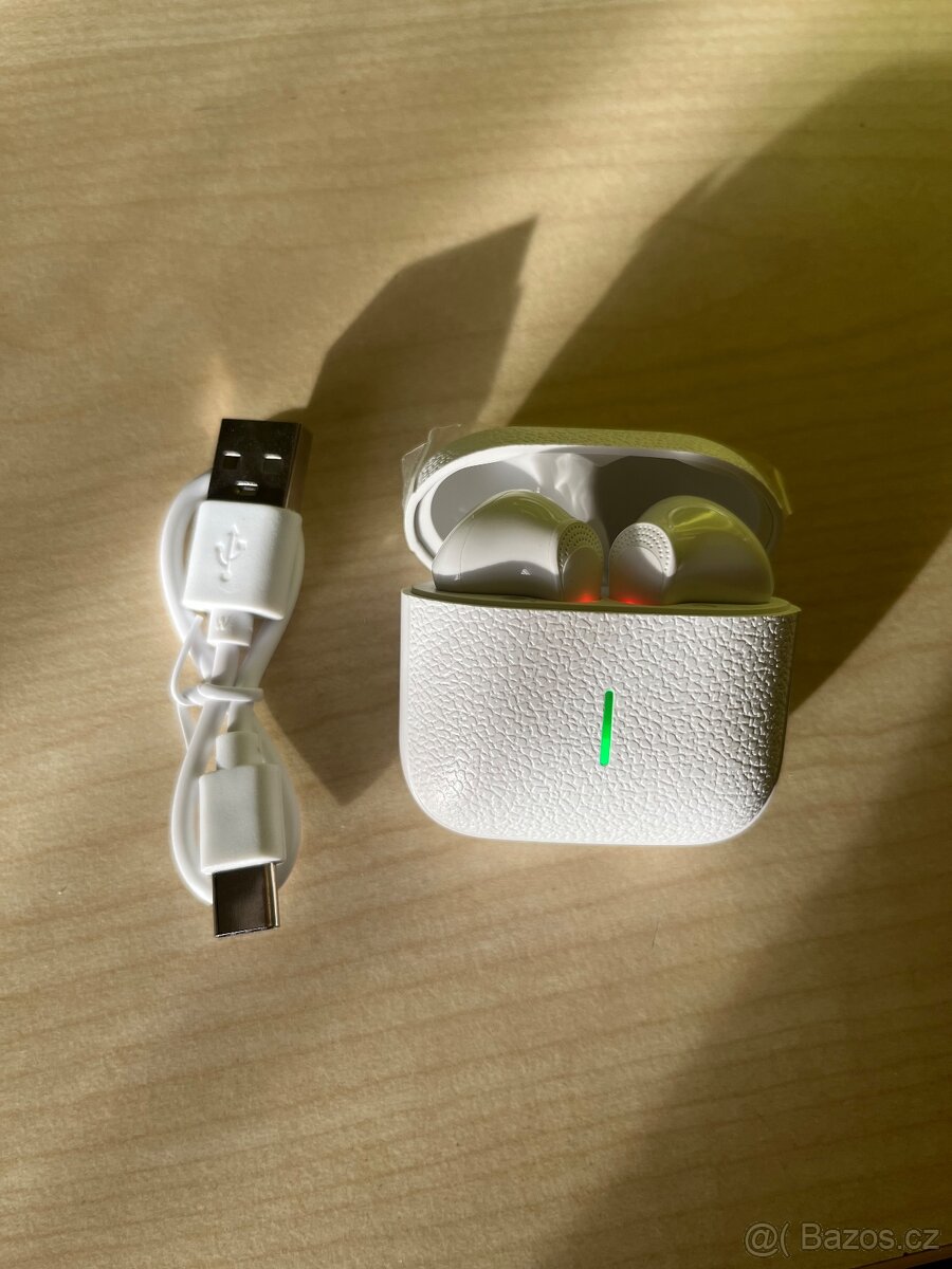 Bezdrátová sluchátka. - 3