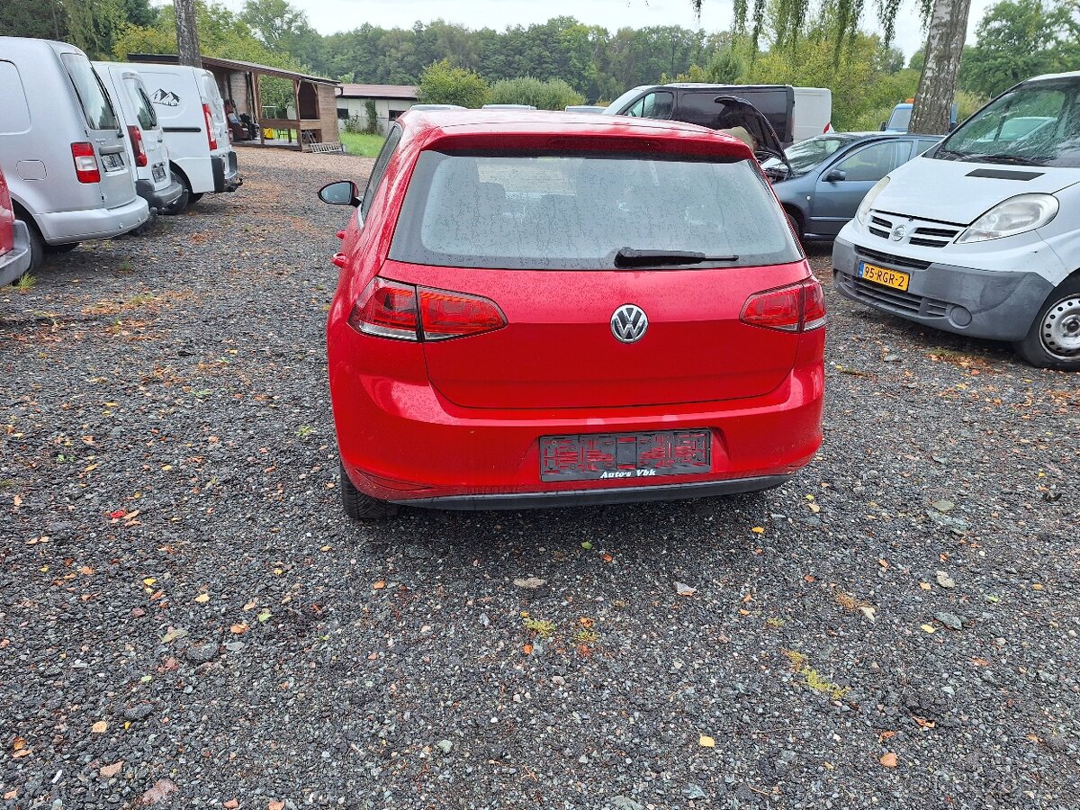 VW Golf 1.2Tsi rv.2016 5dveři - 3