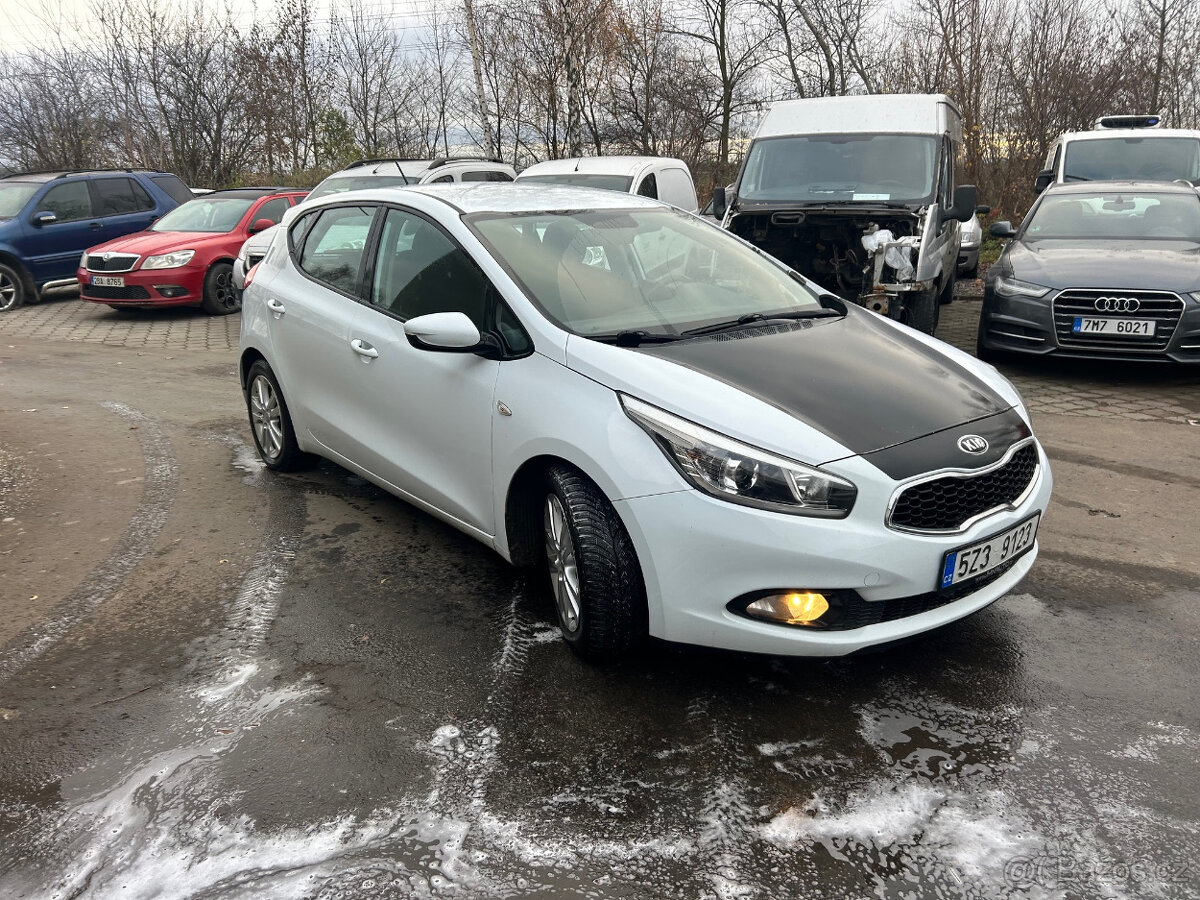 Kia Ceed r.v. 2014 1,6CRDi 94Kw - 3