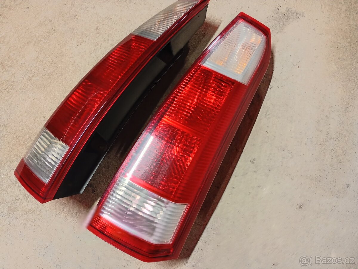 Opel Meriva A - Zadní světla - 3