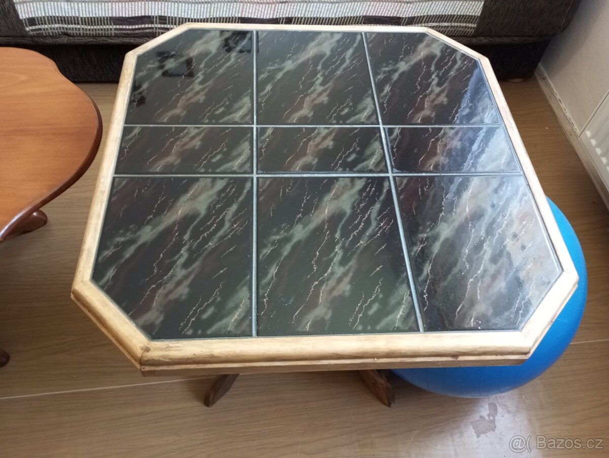 Konferenční stolek - 3