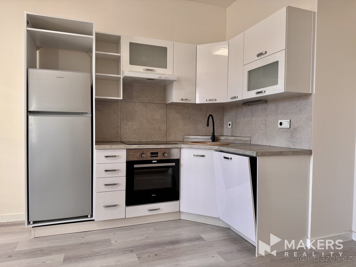 Prodej bytu 1+kk 24,4 m², Praha - Libeň, ev.č. 100076 - 3