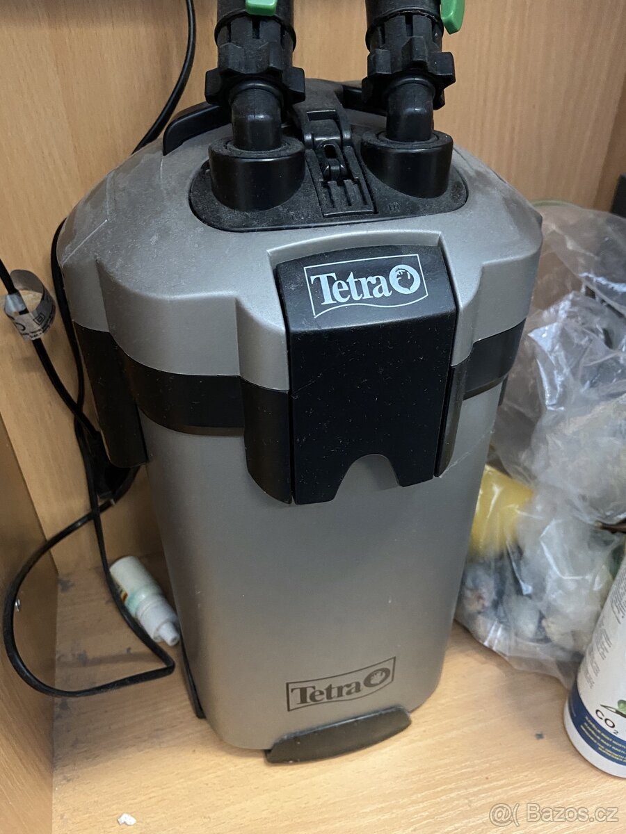 Akvárium Diversa se skříňkou, filtrem a příslušenstvím - 3