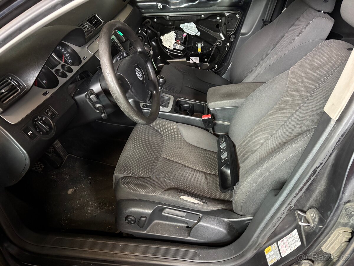 Interiér Passat b6 - 3