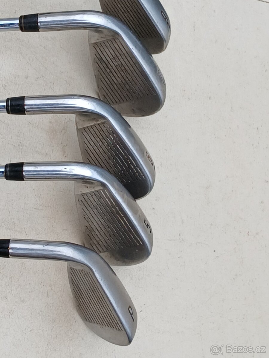 Golfový železa Callaway - 3