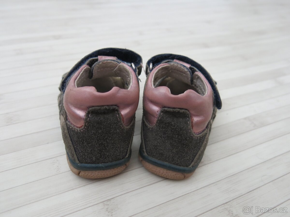 sandálky holčičí Protetika - 3