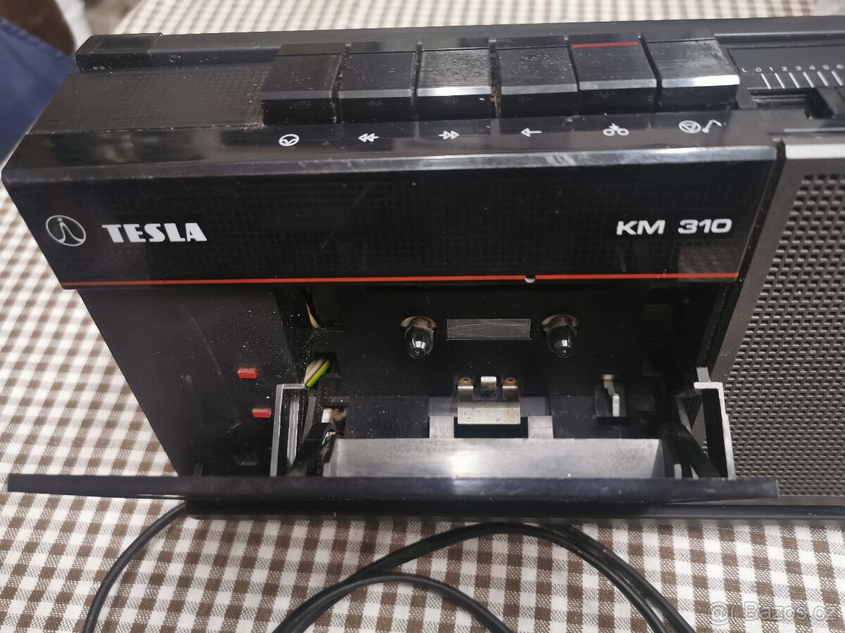 Tesla - 3