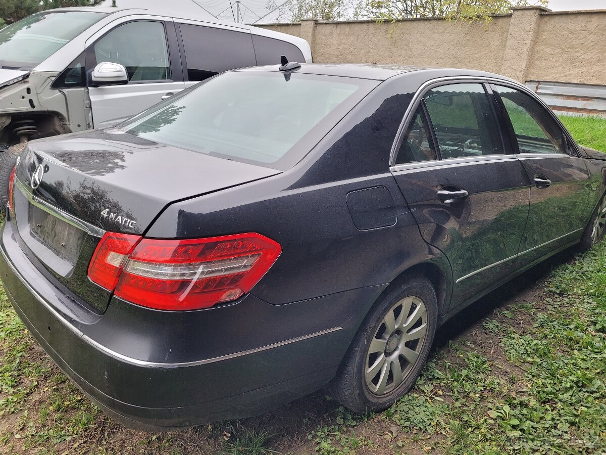 Mercedes E 212 2,2 CDi - 3