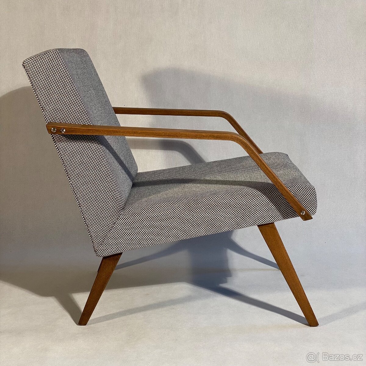 Retro kreslo Mier Topoľčany - 3