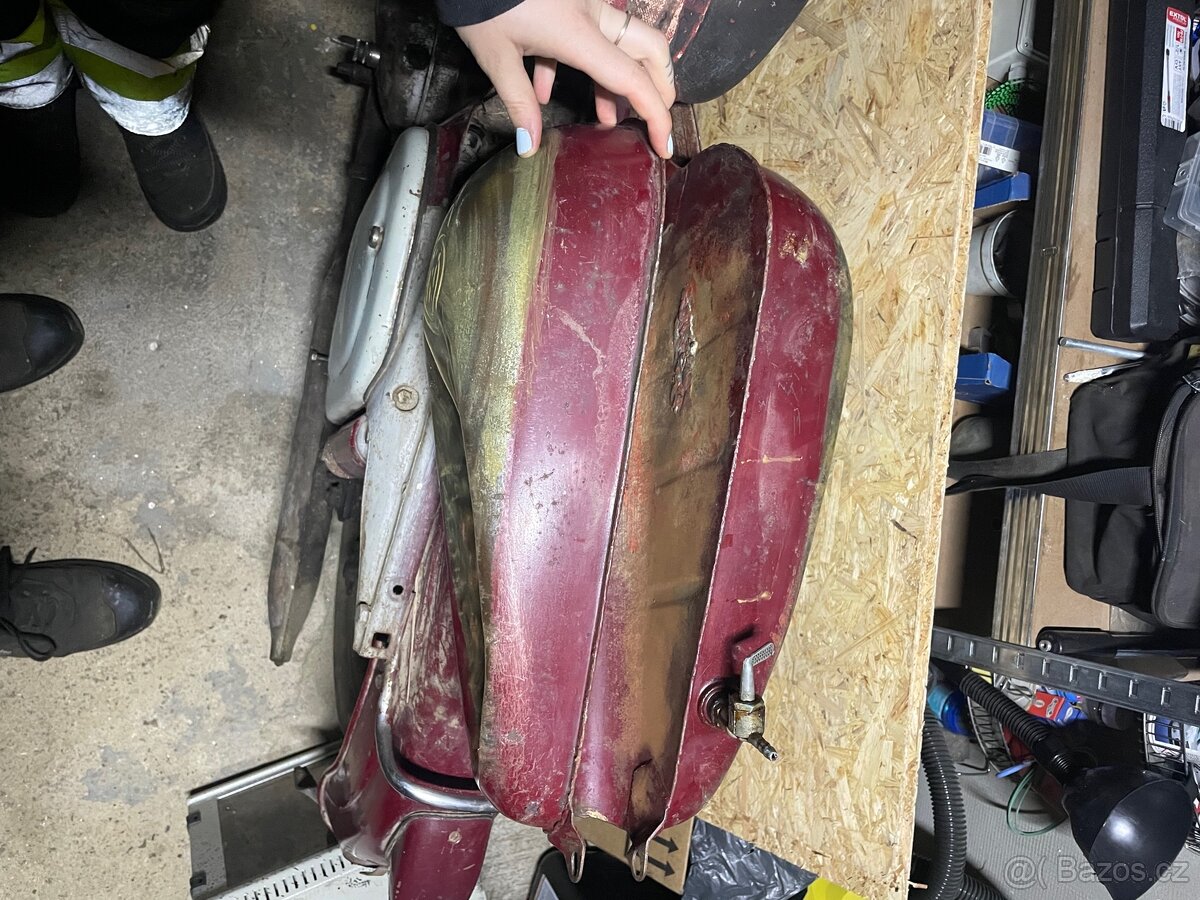 Nádrž Jawa Čz 175/356 malá kývačka - 3