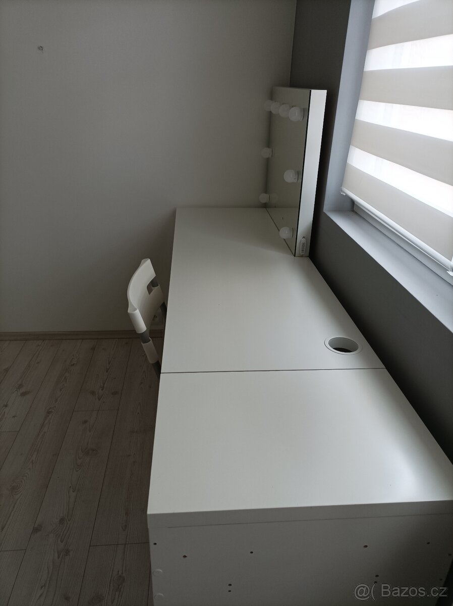 Psací stůl, pořadač,galerka - 3