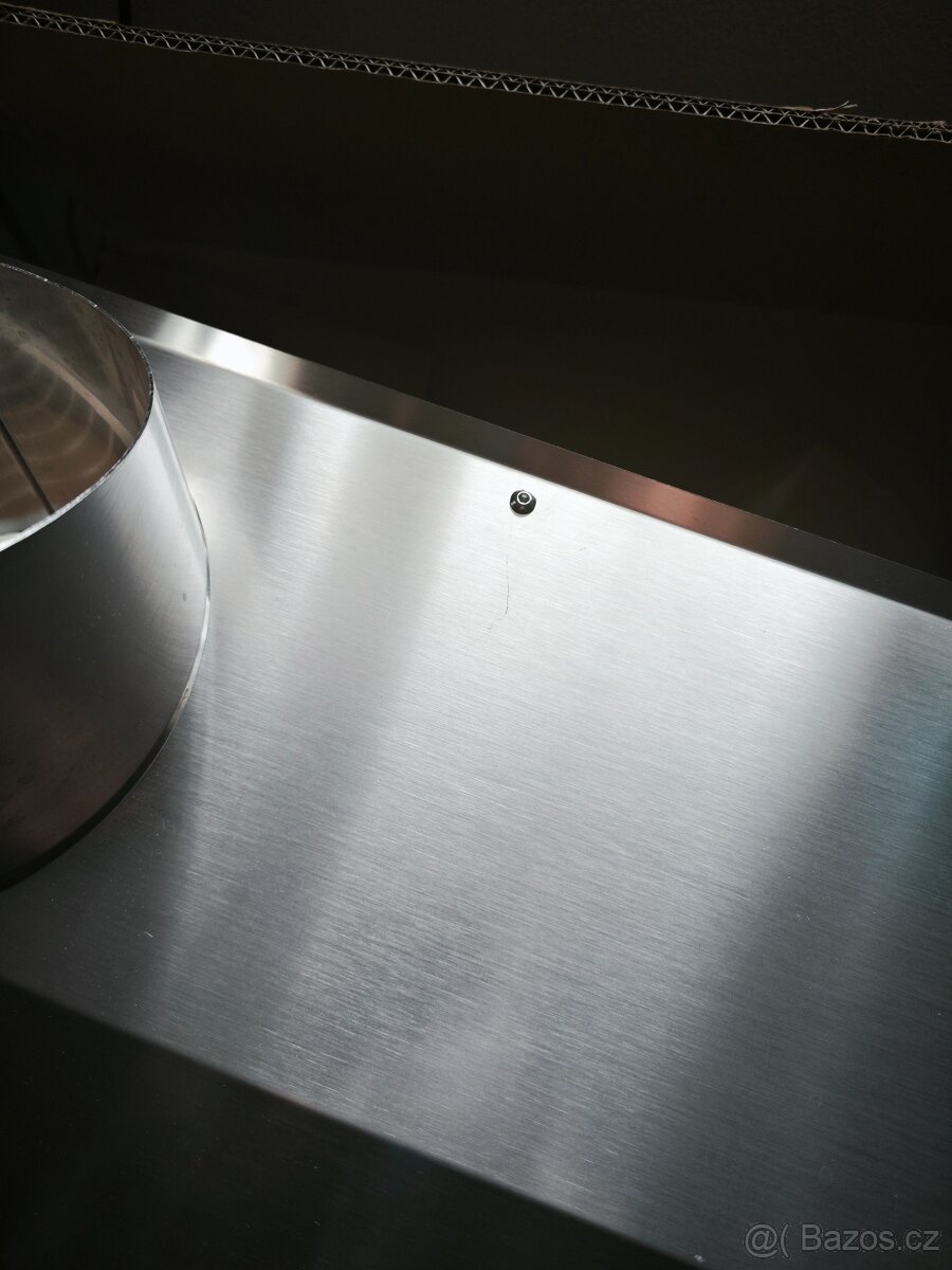 Kombinovaná nerezová fasádní mřížka rekuperace DN160 - 3