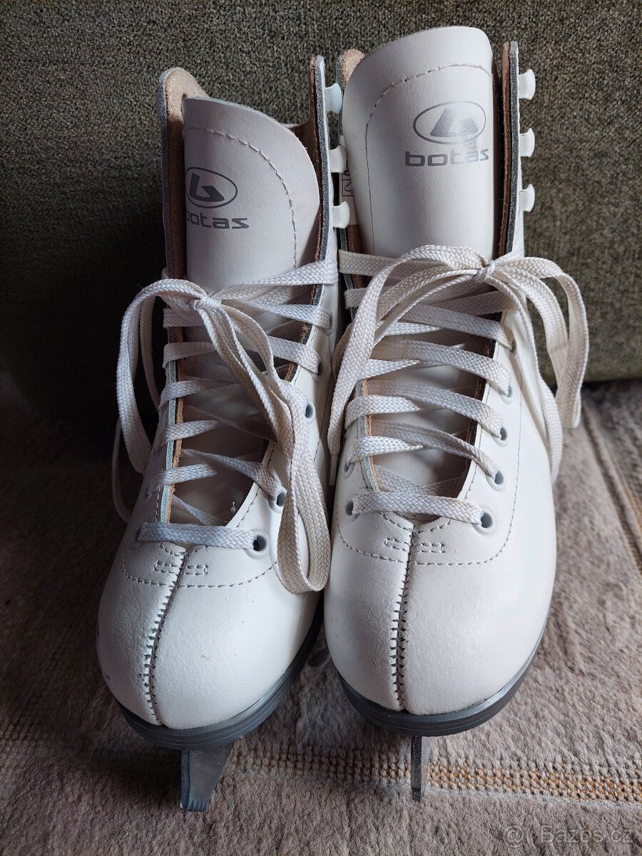 Dívčí lední brusle Botas Dagmar vel. 32 - 3
